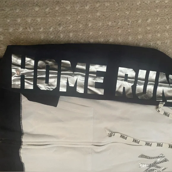 NWT PINK YANKEES MED Hoodie!! / like new SMALL Tank - Picture 11 of 14